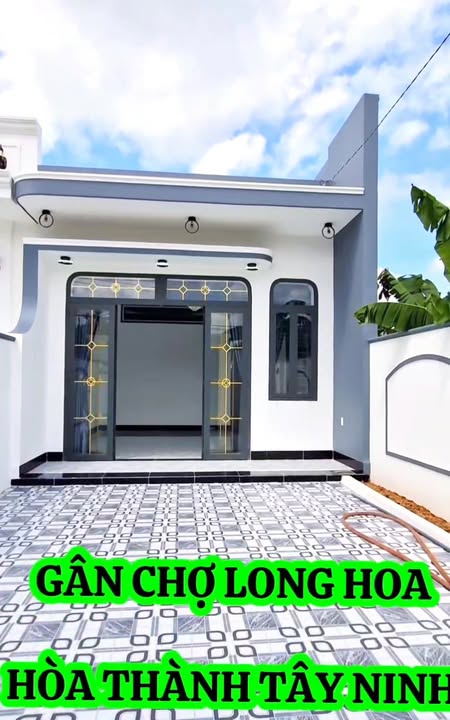 Nhà bán tại Hòa Thành, Tây Ninh 150m² giá 1.49 tỷ - Tiện ích đầy đủ, khu dân cư an ninh!