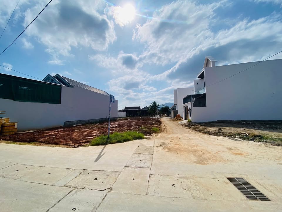 Đất thổ cư xã Diên Điền 75m² giá 930 triệu - Khu dân cư đông đúc!