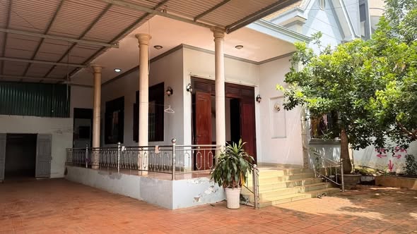 Nhà Mái Thái 200m² Hẻm 23 Mai Thị Lựu - Diện tích rộng, tiện ích đầy đủ!