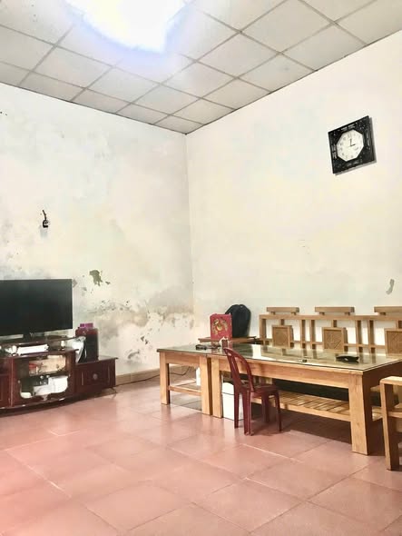 Nhà cấp 4 Đông Hương, Thanh Hóa 91m² giá 3.9 tỷ - Sân để xe tiện lợi!