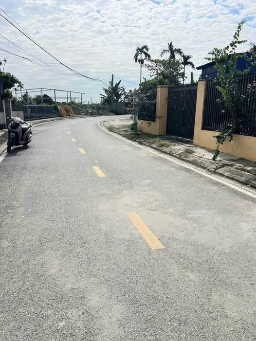 Đất nền lô góc 2 mặt đường Nguyễn Lương Bằng, Kiến An, 47m² - Giá chỉ 1.35 tỷ!