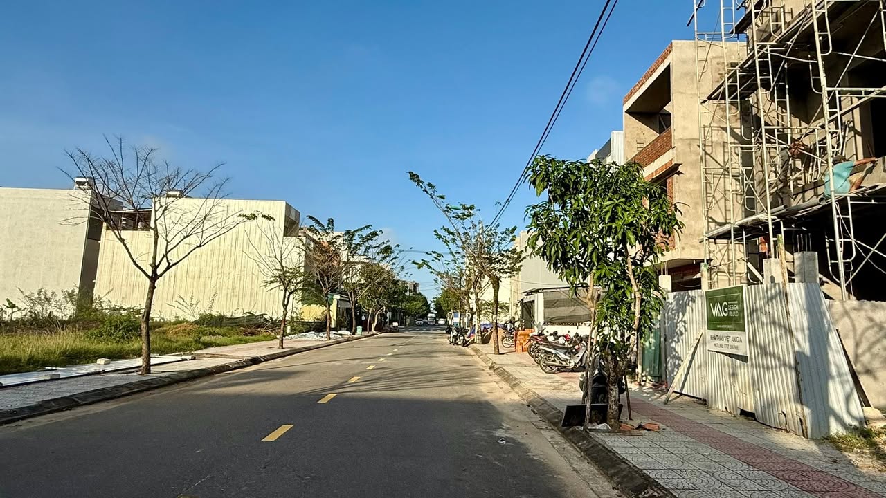 Đất nền Hòa Xuân Đà Nẵng 110m² giá chỉ 5.75 tỷ - Đầu tư sinh lời ngay!