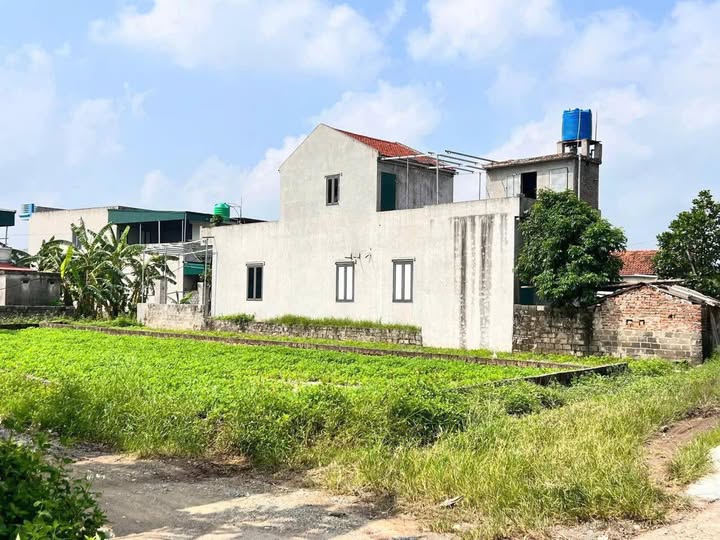 Nhà mái bằng đẹp tại thôn Liên Trì, xã Yên Lâm 168m² - Giá thỏa thuận hợp lý!