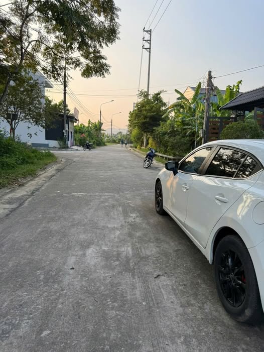 Đất phân lô Nông Tiến Tuyên Quang 100m² giá 1 tỷ - Pháp lý rõ ràng, hạ tầng đầy đủ!