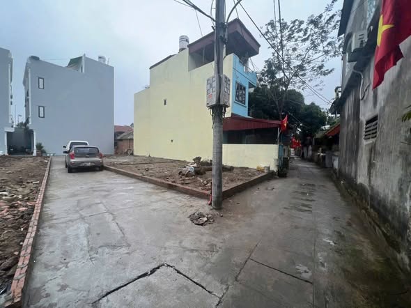 Đất nền thổ cư 45m² tại Thôn Mai Hiên, Đông Anh - Giá chỉ 3 tỷ VND!