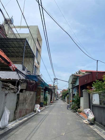 Đất nền Bắc Hồng 80m² giá thỏa thuận - Vị trí đẹp, giao thông thuận lợi!