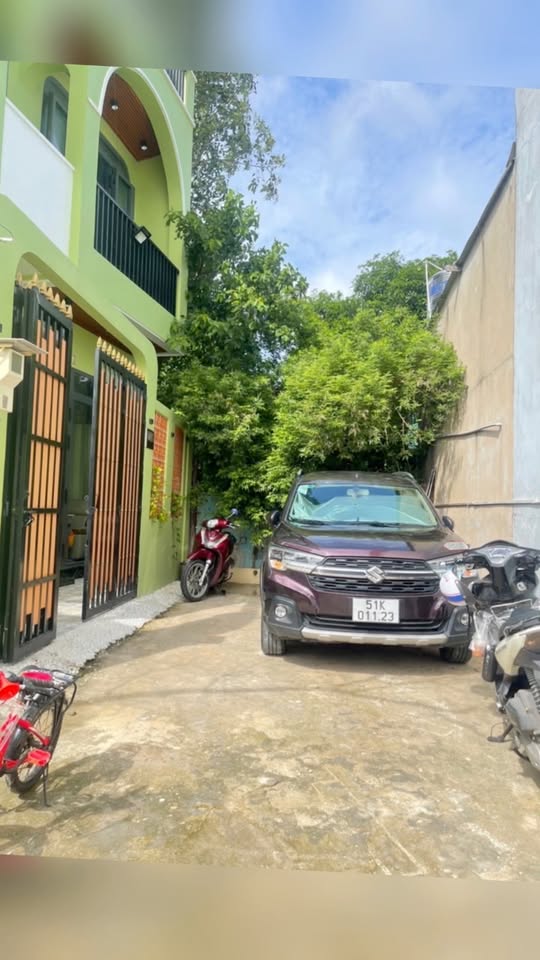 Nhà đẹp Tiền Lân 100m² giá 5.2 tỷ - Sổ hồng riêng, hoàn công 2024!