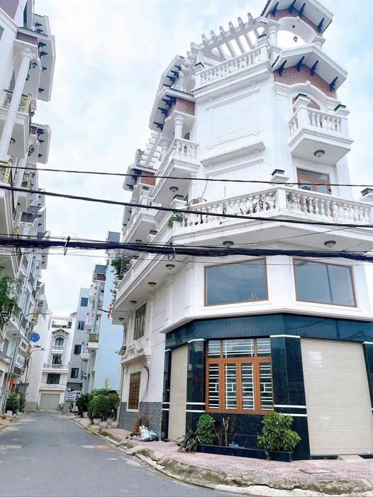 Nhà góc 2 mặt tiền hẻm 703 Lê Trọng Tấn, 60m² giá 7.4 tỷ - Pháp lý rõ ràng!