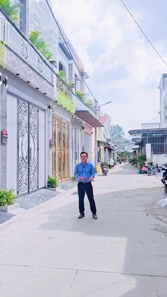 Nhà trệt lầu mới xây 164m² giá 6.486 tỷ - Full nội thất, ô tô đậu trong nhà!