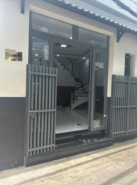 Nhà bán hẻm Bông Sao Quận 8, 24.8m² giá 3.9 tỷ - Căn góc thông thoáng!