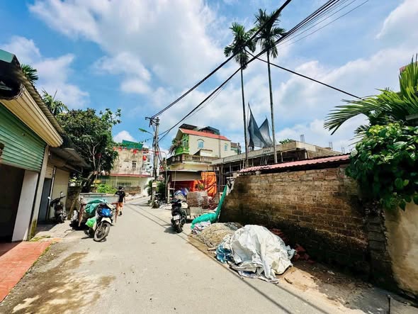 Đất kinh doanh Biên Giang 59.9m² giá 6 tỷ - Tiềm năng tăng giá mạnh!