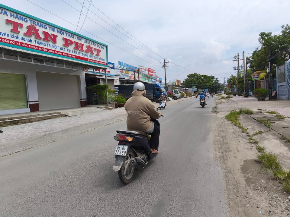 Đất mặt tiền đường Hùng Vương, Trà Vinh 450m² giá 6.45 tỷ - Cơ hội đầu tư hấp dẫn!