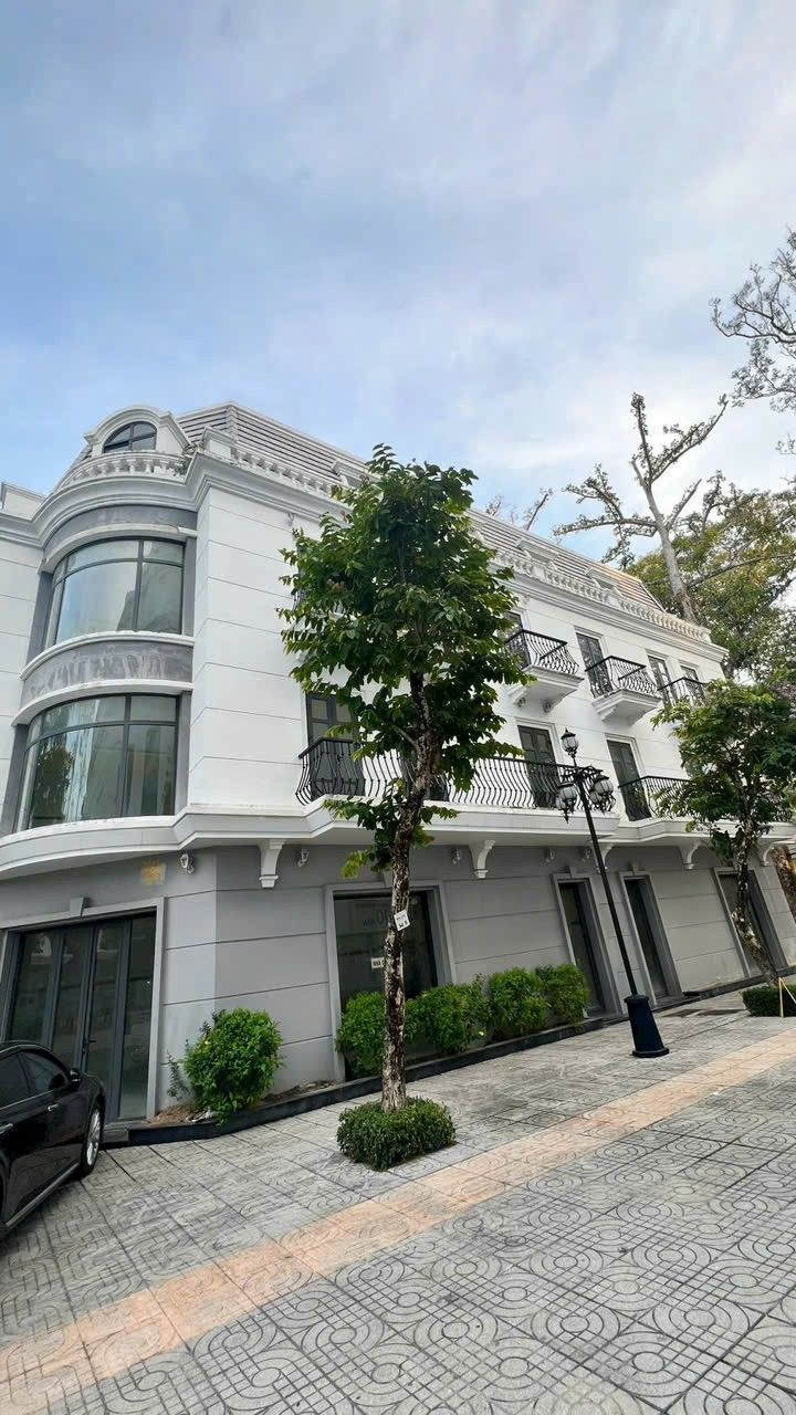 Shophouse cho thuê tại Vincom Plaza Trà Vinh - Giá chỉ 14 triệu/tháng