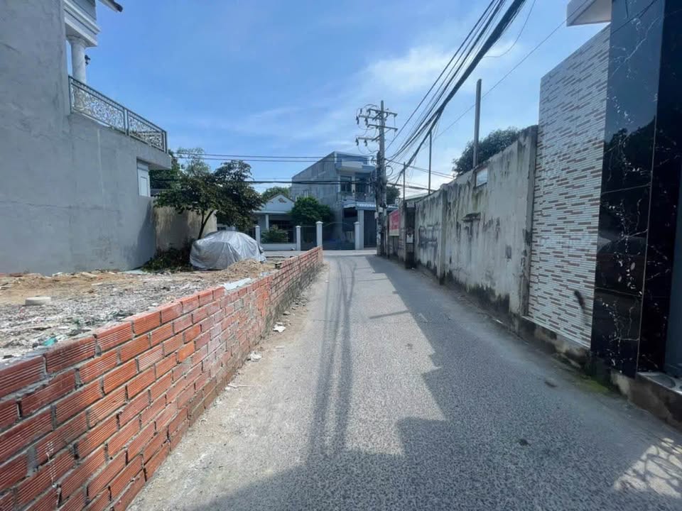 Đất nền Tân Phong Biên Hòa 104m² giá 2.2 tỷ - Sổ riêng thổ cư, thuận tiện đầu tư!