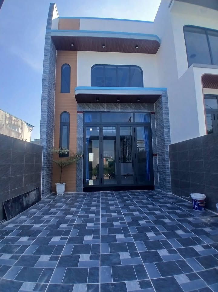 Nhà gác lửng Trảng Dài 100m² giá 2.59 tỷ - Sổ riêng thổ cư 100%!