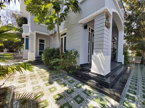 Villa cho thuê Vĩnh Trường Nha Trang 5PN giá 33 triệu - Đầy đủ nội thất sang trọng!