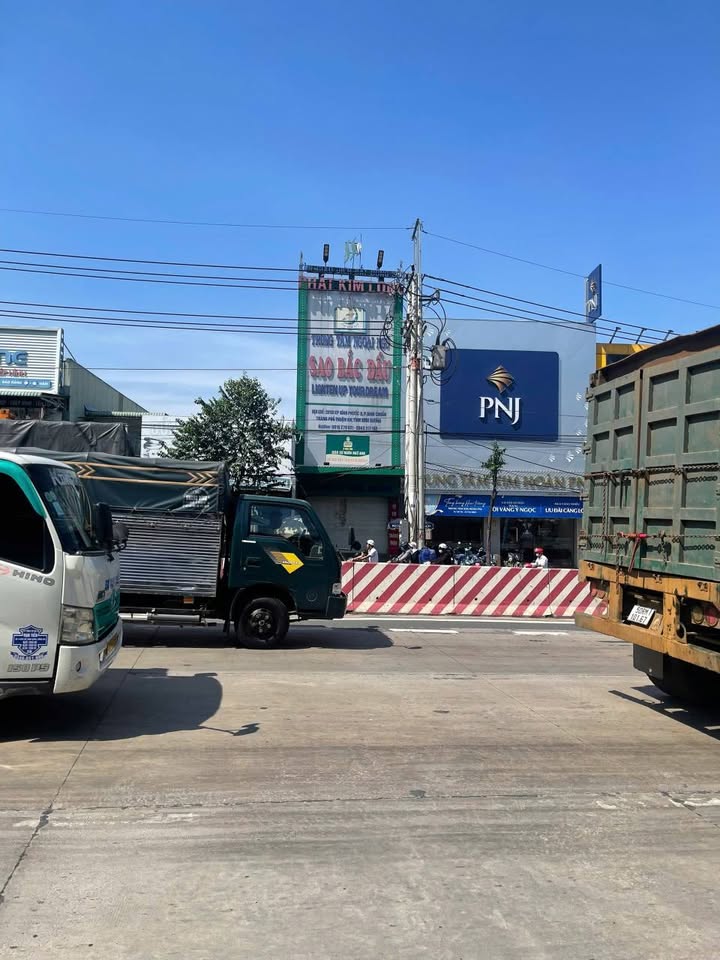 Mặt bằng kinh doanh đa ngành nghề tại An Phú 289m² giá 7.9 tỷ - Đầu tư sinh lời hấp dẫn!