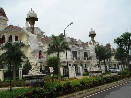 Đất VIP Biệt Thự Vườn Đào Tây Hồ 180m² giá 105 tỷ - Cơ hội đầu tư tuyệt vời!