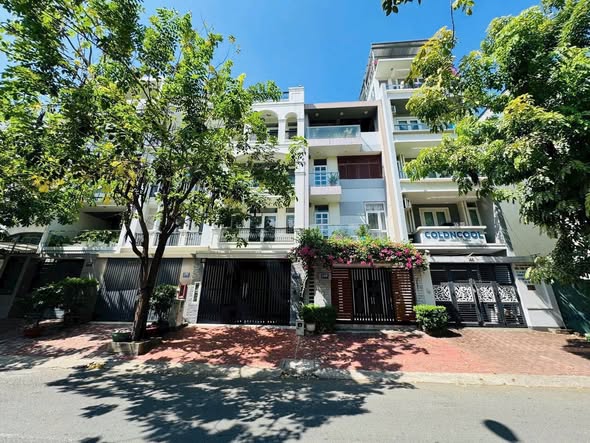 Nhà phố mặt tiền Võ Thị Nhờ, quận 7, diện tích 120m², giá 18.5 tỷ - Đầu tư sinh lời ngay!