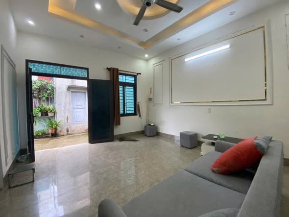 Nhà gác lửng ngõ Nguyễn Du 45.6m² giá 1.3 tỷ - Chính chủ bán gấp!