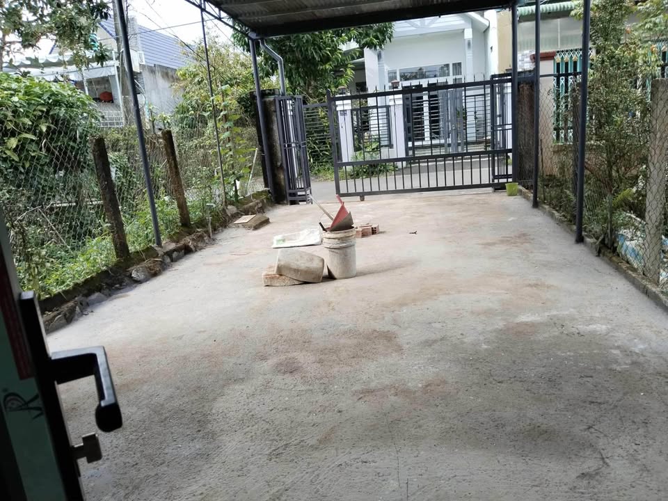 Nhà cho thuê Bùi Thị Xuân, Bảo Lộc 2PN giá 3.8 triệu - Phù hợp cho gia đình nhỏ!