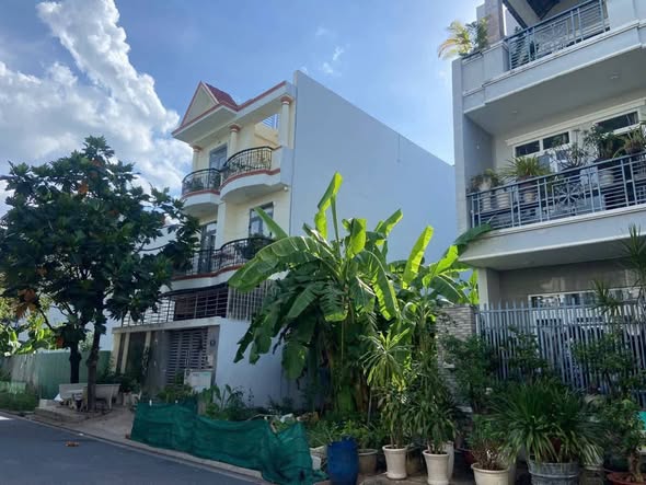 Bán đất mặt tiền đường 06, phường Hiệp Bình Chánh, 123m² - Sổ đỏ chính chủ, hướng Đông Nam!