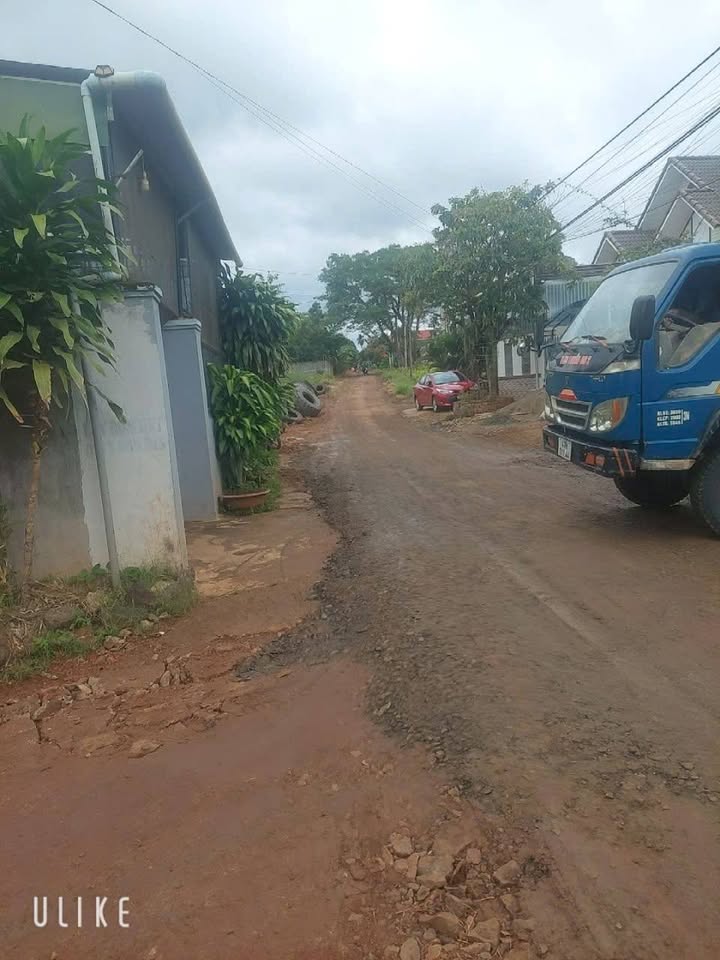 Đất nền hẻm 393/6 Nguyễn Thị Định, 560m² giá chỉ 1.55 tỷ - Cơ hội đầu tư hấp dẫn!