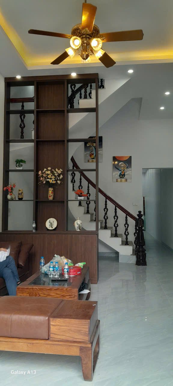 Nhà 2 tầng mặt đường Vũ Duy Thanh, Bích Đào 68m² giá 6 tỷ - Kinh doanh cực tốt!