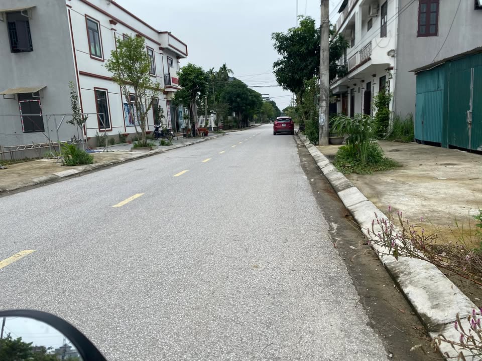 Nhà 2 tầng Ninh Khánh 92m² giá 7xx triệu - Hướng Nam mát mẻ gần khu đô thị