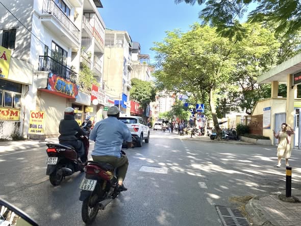 Đất nền Bồ Đề 131m² giá 20 tỷ - Lô góc đầu tư đẹp, cơ hội hiếm có!