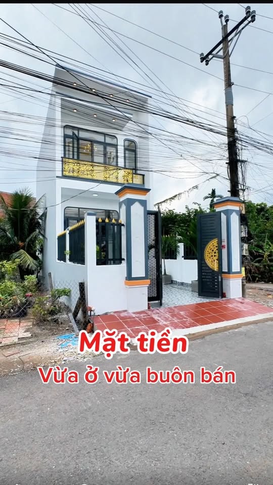 Nhà mặt tiền đường Cộng Đồng Lộc Hậu, Cần Giuộc 90m² giá 2.85 tỷ - Sổ đỏ chính chủ!