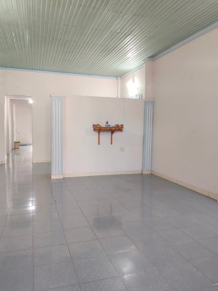 Nhà cấp 4 Trần Hưng Đạo, Đồng Xoài 295m² giá 1.2 tỷ - Kinh doanh tốt!