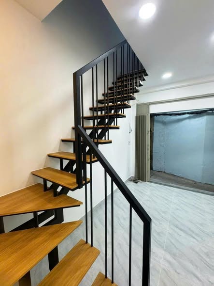 Nhà phố Nguyễn Cư Trinh Quận 1, 22m² giá 4.5 tỷ - Sẵn sàng vào ở ngay!