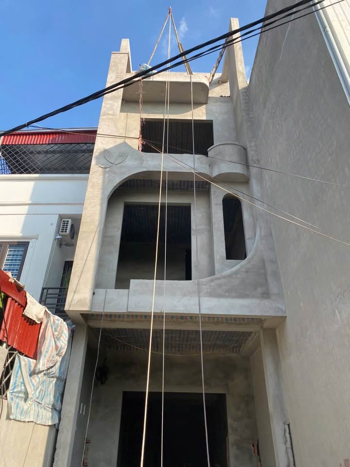 Nhà 3 tầng Vĩnh Khê, An Đồng 77m² - Sẵn sàng vào ở với nội thất đầy đủ!