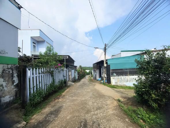 Nhà mặt tiền hẻm Lương Văn Can, Bảo Lộc 115m² giá 1.55 tỷ - Chính chủ bán gấp!