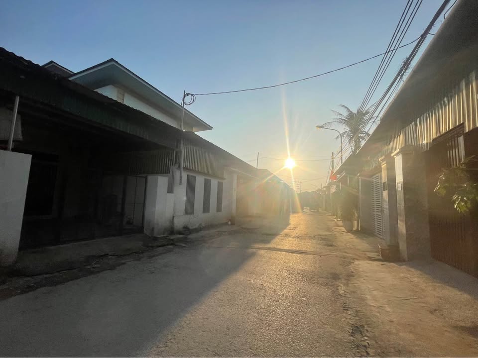 Lô đất mặt đường Nguyên Phi Ỷ Lan, Vinh Phú, 60.3m² - Đầu tư sinh lời bền vững!