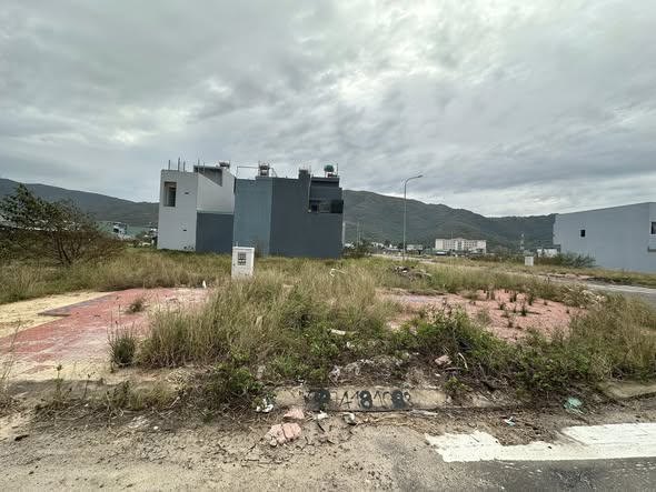 Đất nền đẹp tại đường Số 4, phường Nhơn Phú, Quy Nhơn - Sổ đỏ trao tay chỉ 3.4 tỷ!