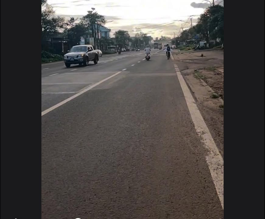 Đất thổ cư 210m² đường Lạc Long Quân Đăk Đoa chỉ 1 tỷ - Cơ hội đầu tư tuyệt vời!