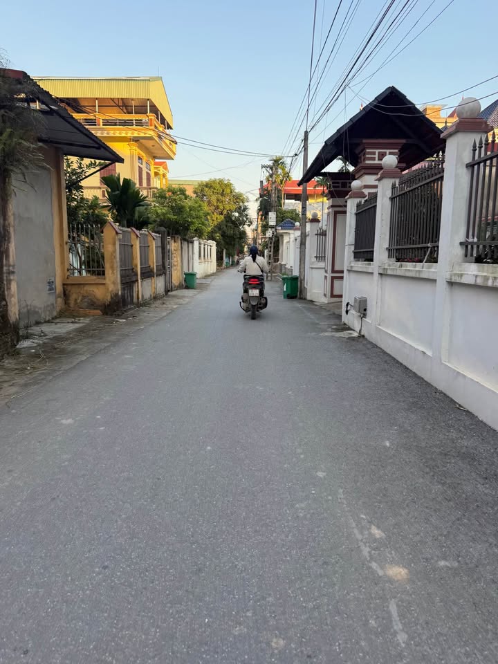 Đất thổ cư đường Đông Côi, thị trấn Hồ, Bắc Ninh 82m² chỉ 2 tỷ - Vị trí vàng, dân trí cao!