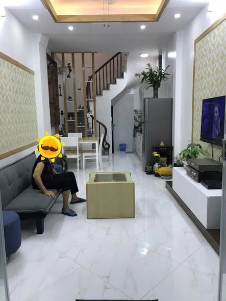 Nhà phố Thanh Lân, Hoàng Mai 33m² giá 6.2 tỷ - Thiết kế hiện đại, ô tô vào tận nơi!
