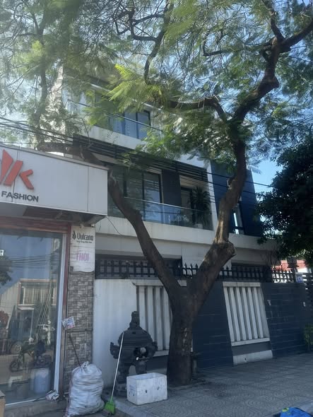 Đất Phù Lỗ 190m² giá 7 tỷ - Bán đất tặng nhà 3 tầng phong cách hiện đại!