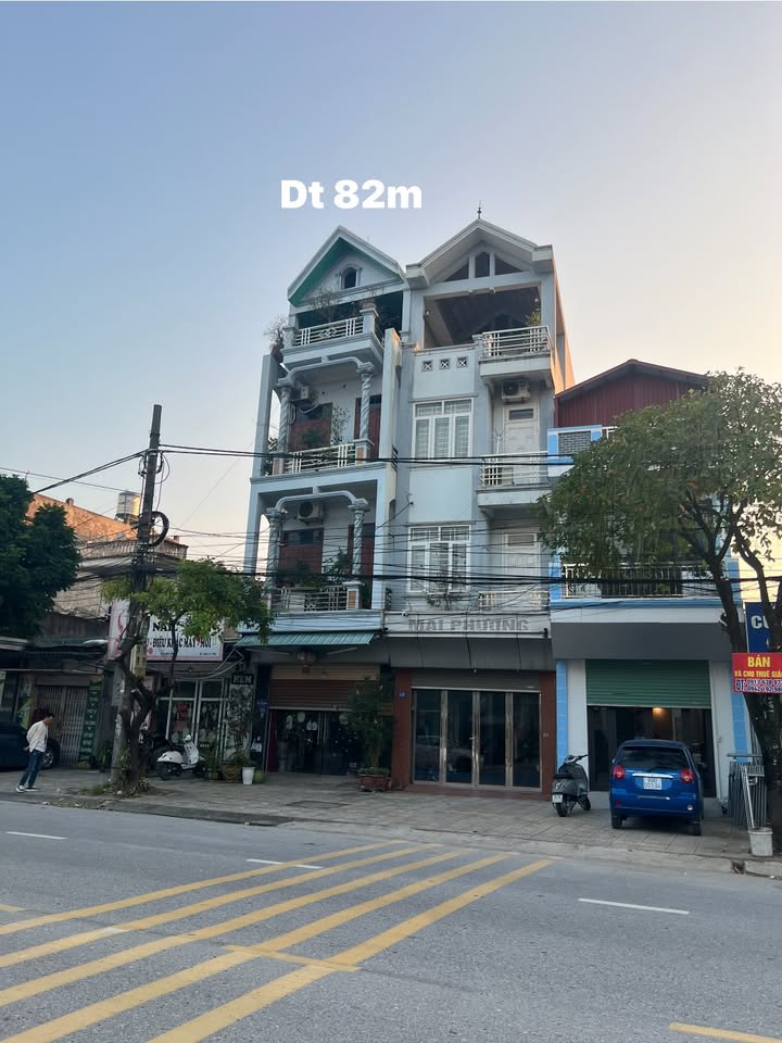 Nhà 4 tầng mặt đường Lý Thường Kiệt, 82m² giá 7 tỷ - Kinh doanh sầm uất!