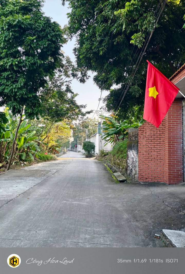 Đất nền liền kề TDP Thành Dền, Quế Võ 70m² giá 1 tỷ - Đường thông ô tô vào tận nơi!