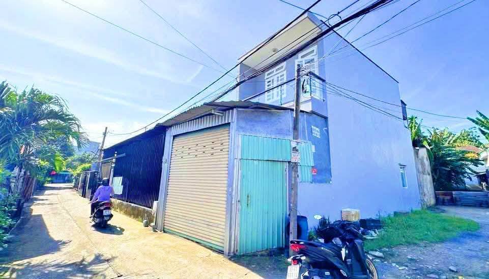 Nhà 2 tầng Hẻm 1 Huỳnh Thị Hai, Quận 12, 56m² chỉ 3 tỷ - Sẵn sàng vào ở!