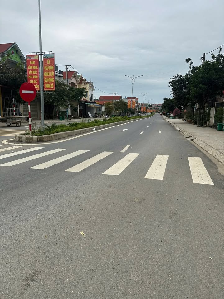 Đất nền 3 mặt tiền tại Thị trấn Thống Nhất, 132m² giá 930 triệu - Cơ hội đầu tư hấp dẫn!