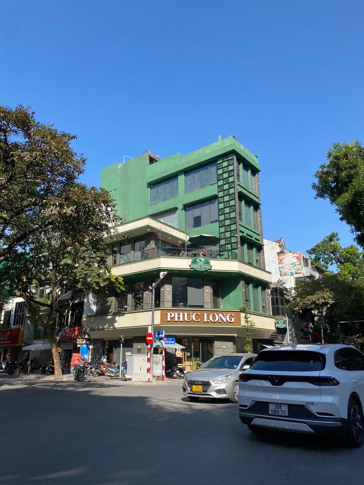 Front House cho thuê tại Cầu Giấy, Tây Hồ 400m² - Vị trí đắc địa cho nhà hàng, café