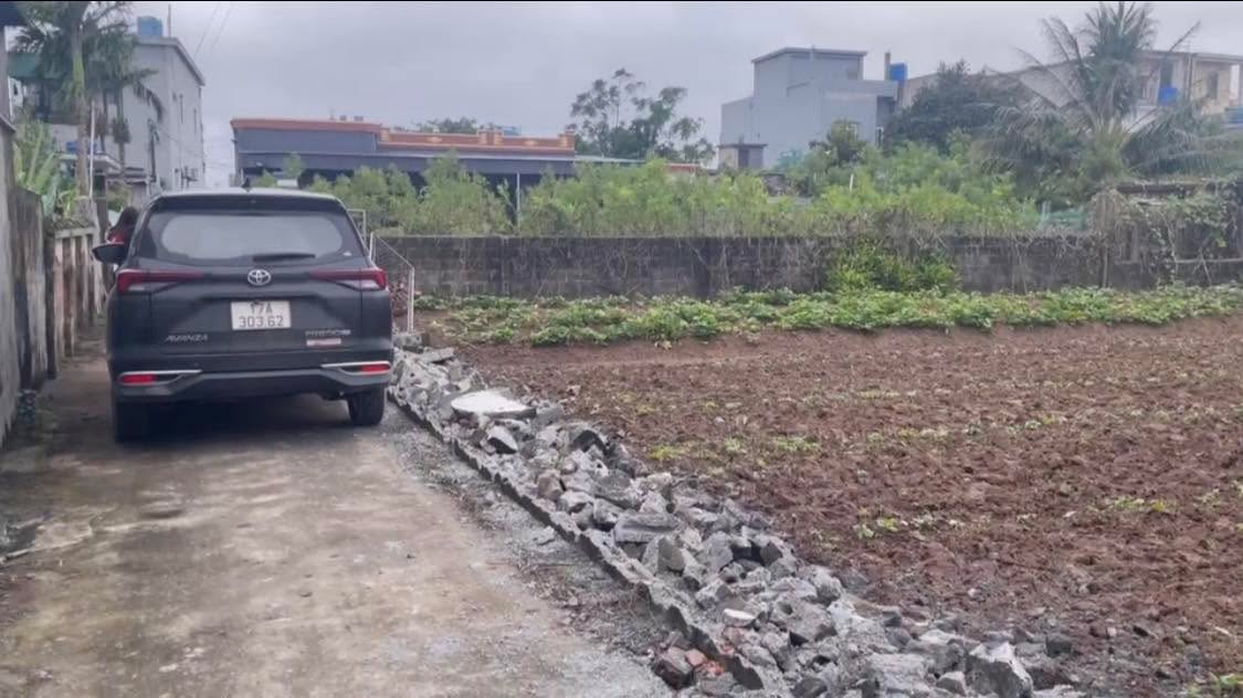 Đất nền Nam Trung, Tiền Hải 100m² chỉ 500 triệu - Sổ đỏ chính chủ!