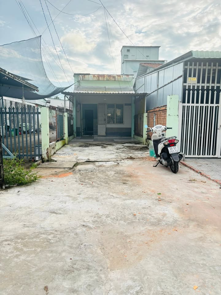 Cho thuê mặt tiền Quang Trung, Vĩnh Quang 76m² giá 4.5 triệu - Kinh doanh sầm uất!