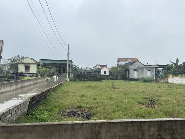 Đất thổ cư Quỳnh Văn, Quỳnh Lưu 140m² - Sổ đỏ chính chủ, giá tốt!