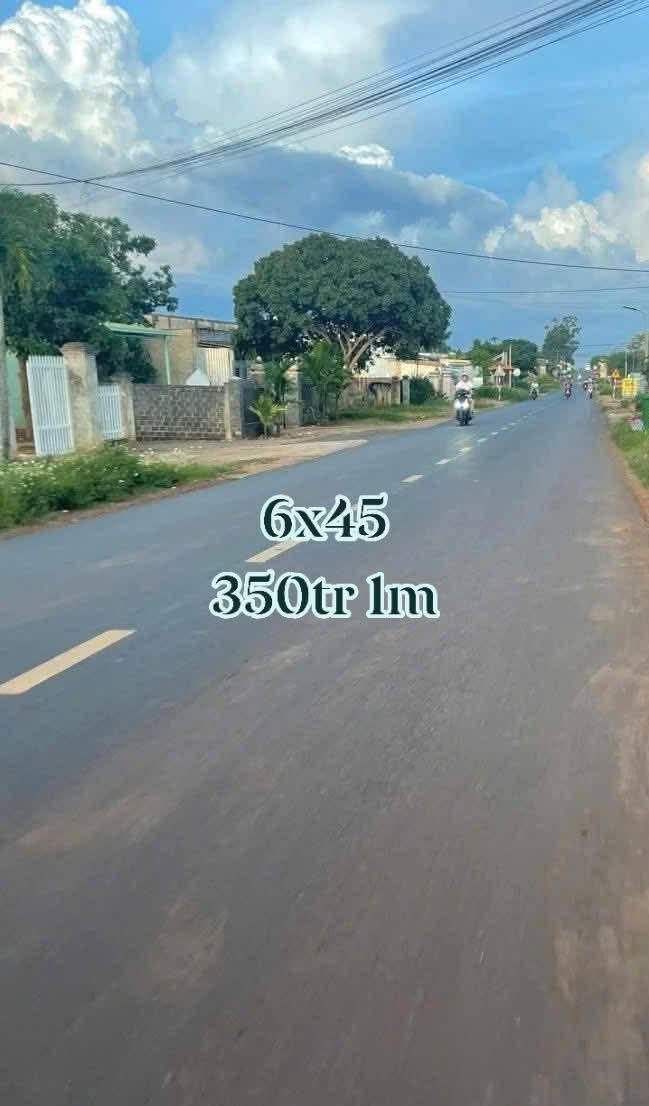 Đất mặt tiền Quốc lộ 29, xã Phú Xuân, 240m² giá 350 triệu - Vị trí kinh doanh đắc địa!